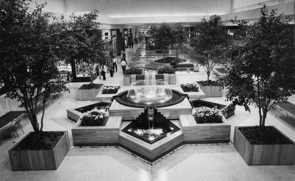 Westwood Mall - Old Photo Of Mall